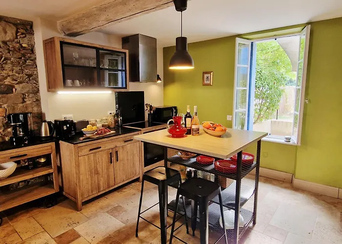 L'oree De La Cite Дом отдыха Каркассон